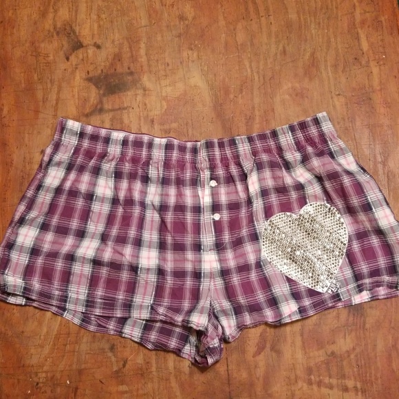 PINK Victoria's Secret Pants - B2G1 Pink VS lounge shorts